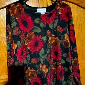 Womens plus size sweater, perfect for a fall party, wedding or class reunion.